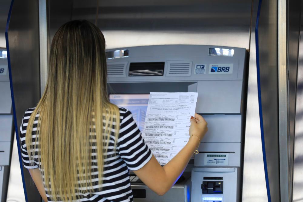 Capa da notícia: Cuidados simples ajudam a evitar pagamento em duplicidade, multas e problemas no cadastro fiscal