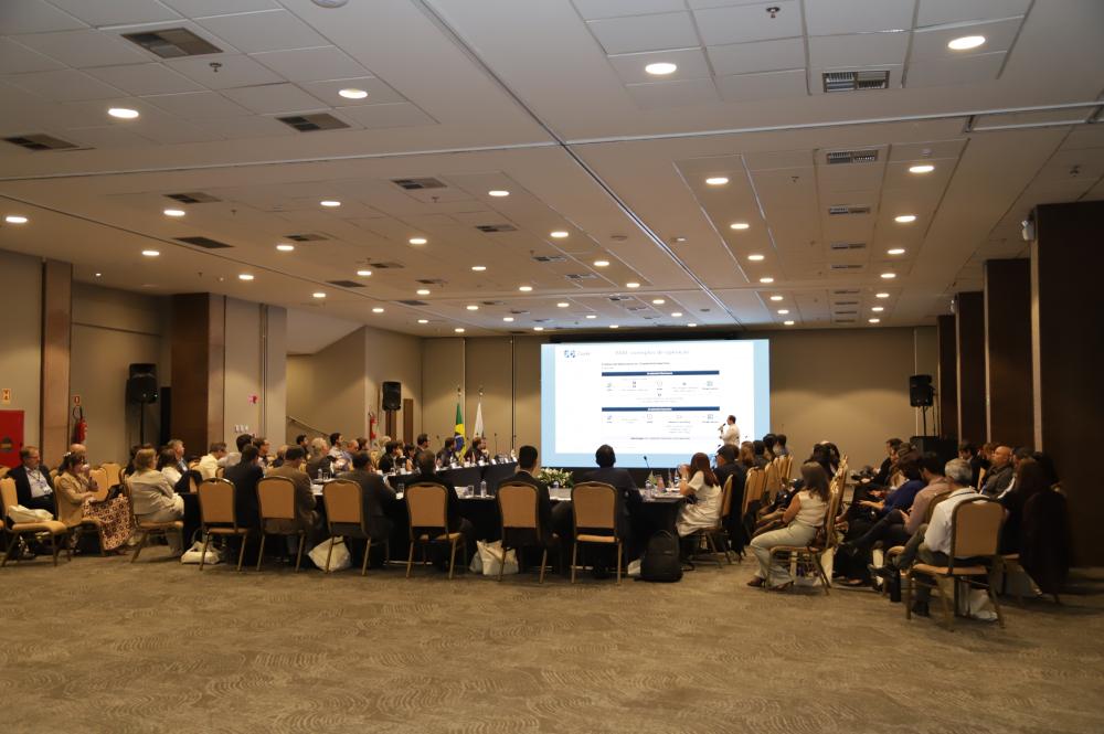 Capa da notícia: DF reúne gestores fazendários e fiscais para debater reforma tributária